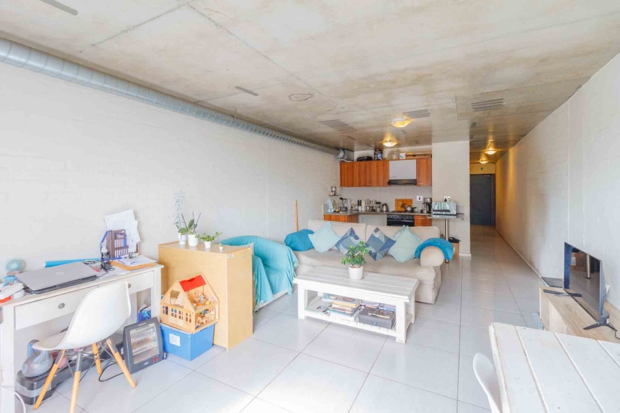 1 Bedroom Property for Sale in Woodstock Western Cape